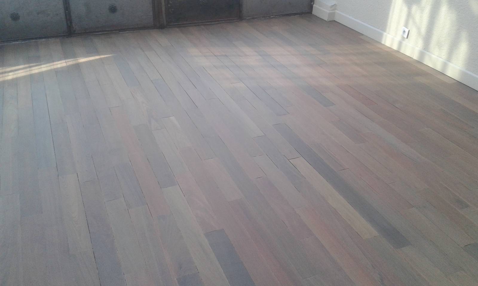 Faire rénover des tomettes endommagées La Ciotat proche de Cassis 13