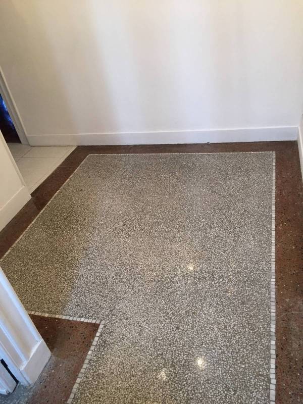 Hall d’entrée en granito à  Marseille