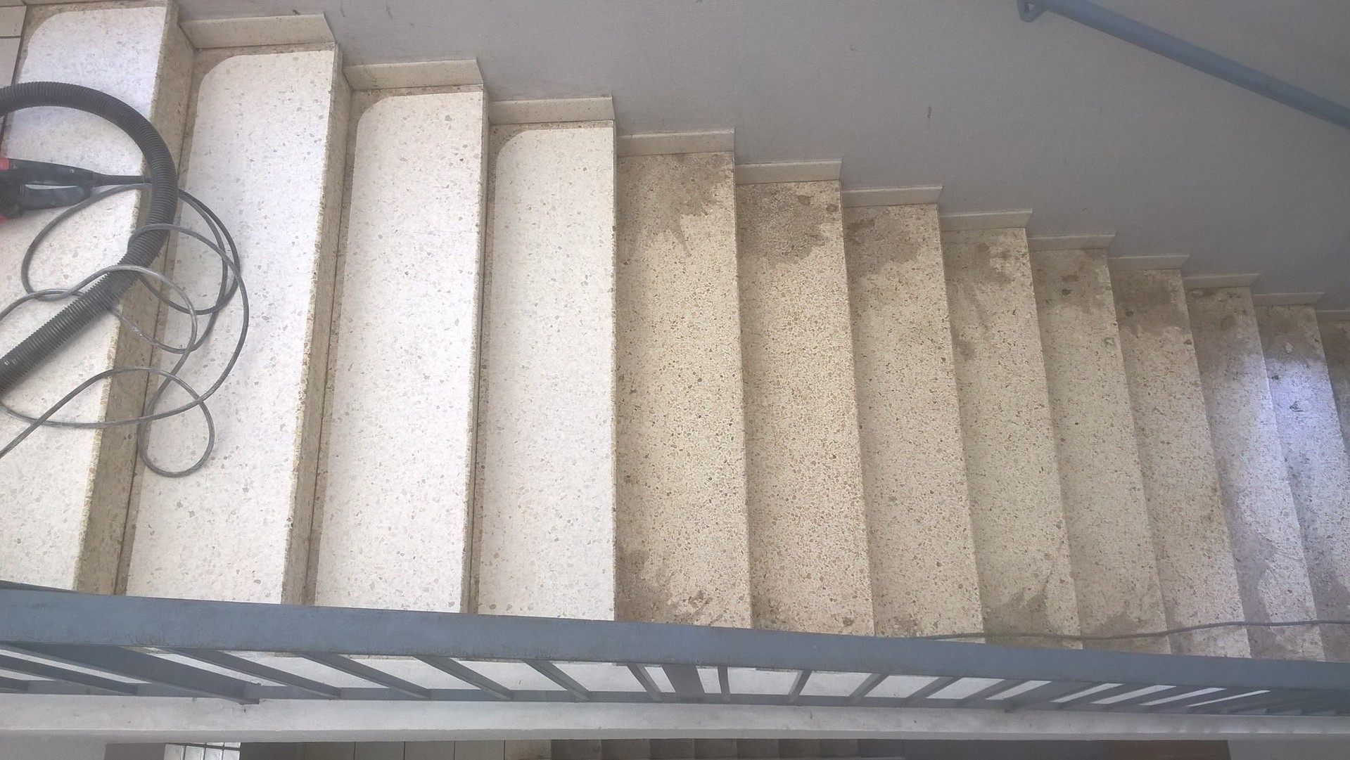 Escalier en granito en cours de rénovation