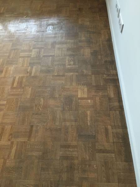 Rénovation d'un parquet suite à une fuite de radiateur à Marseille