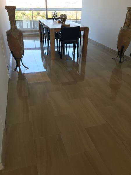 JB Briche redonne de la brillance à votre sol en pierre à Marseille